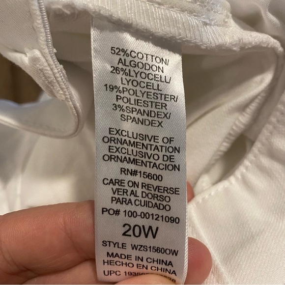 NWT Democracy White “Ab”solution Straight Leg Pants Size 20w - Picture 8 of 10